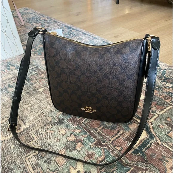 NEW COACH crossbody Ellie File Bag In Signature Canvas ๐๐ FREE SHIPPING!!! - Picture 1 of 10